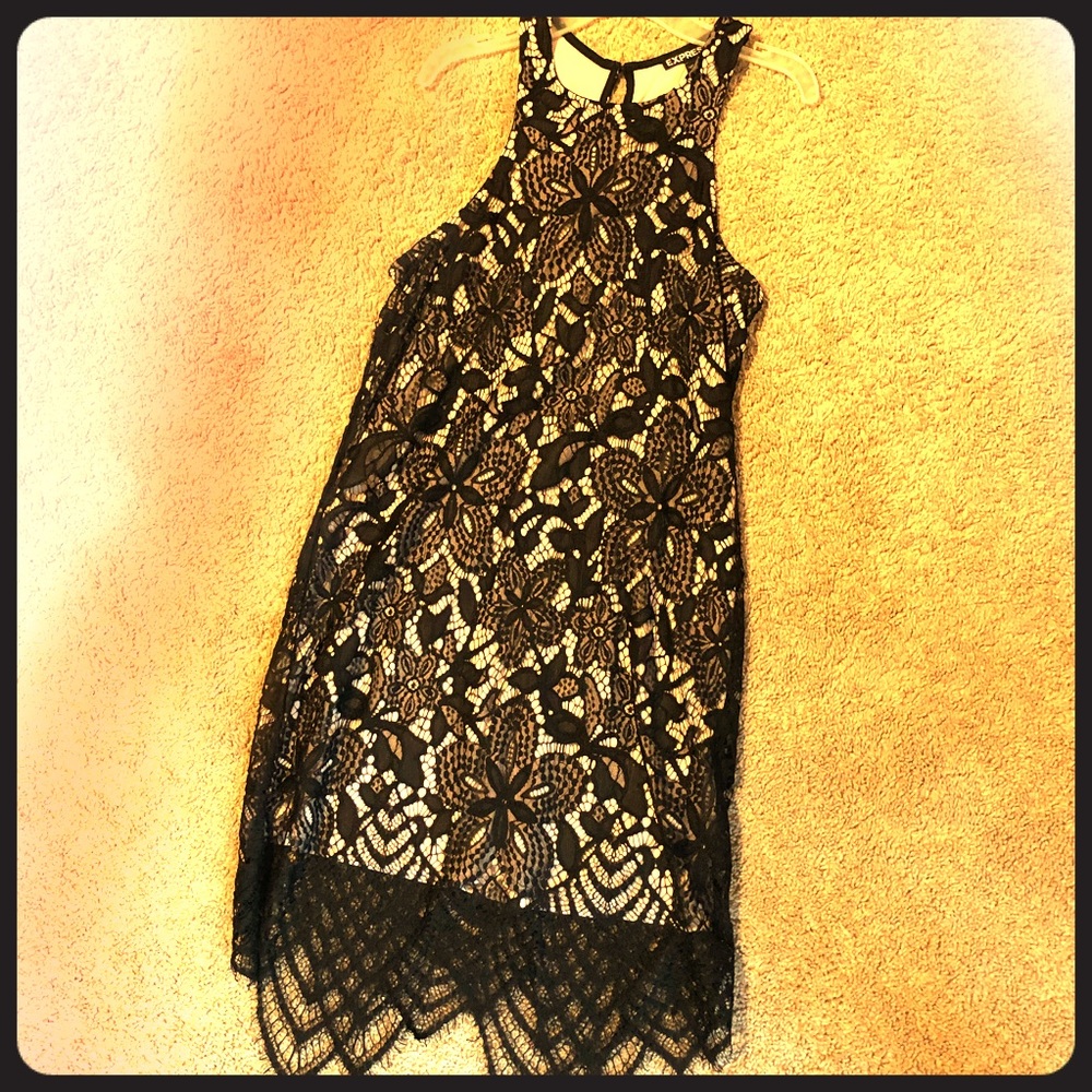 Beautiful cocktail dress!